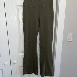 Lululemon Groove Nulu Super-High-Rise Flared Pant